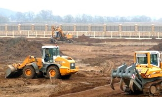 Планировка участка бульдозером в Магнитогорске от 942 руб. Цены за м2 - 2Землекопа-Мгн
